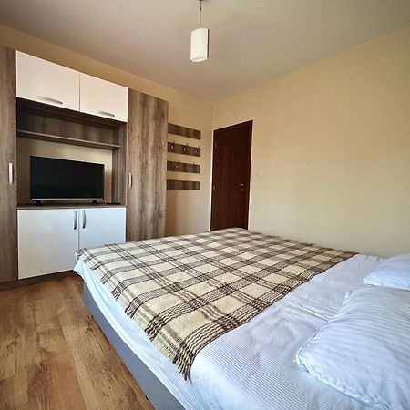 Relax Aпартаменти, Смолянски Езера, Вила Венера, К-С Маунтин Лейк Bagian luar foto