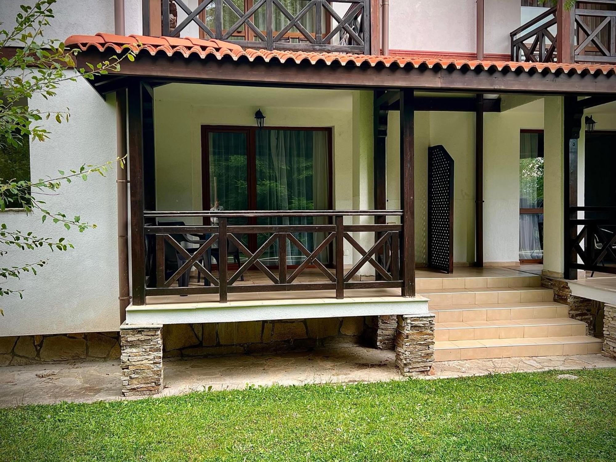Relax Aпартаменти, Смолянски Езера, Вила Венера, К-С Маунтин Лейк Bagian luar foto