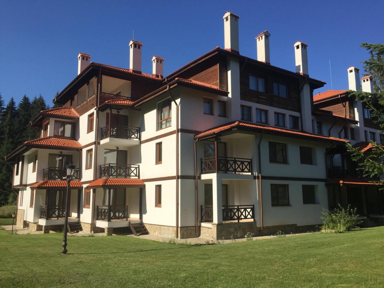 Relax Aпартаменти, Смолянски Езера, Вила Венера, К-С Маунтин Лейк Bagian luar foto